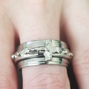 Stainless Steel Crucifix Spinner Prayer Ring  Size 9